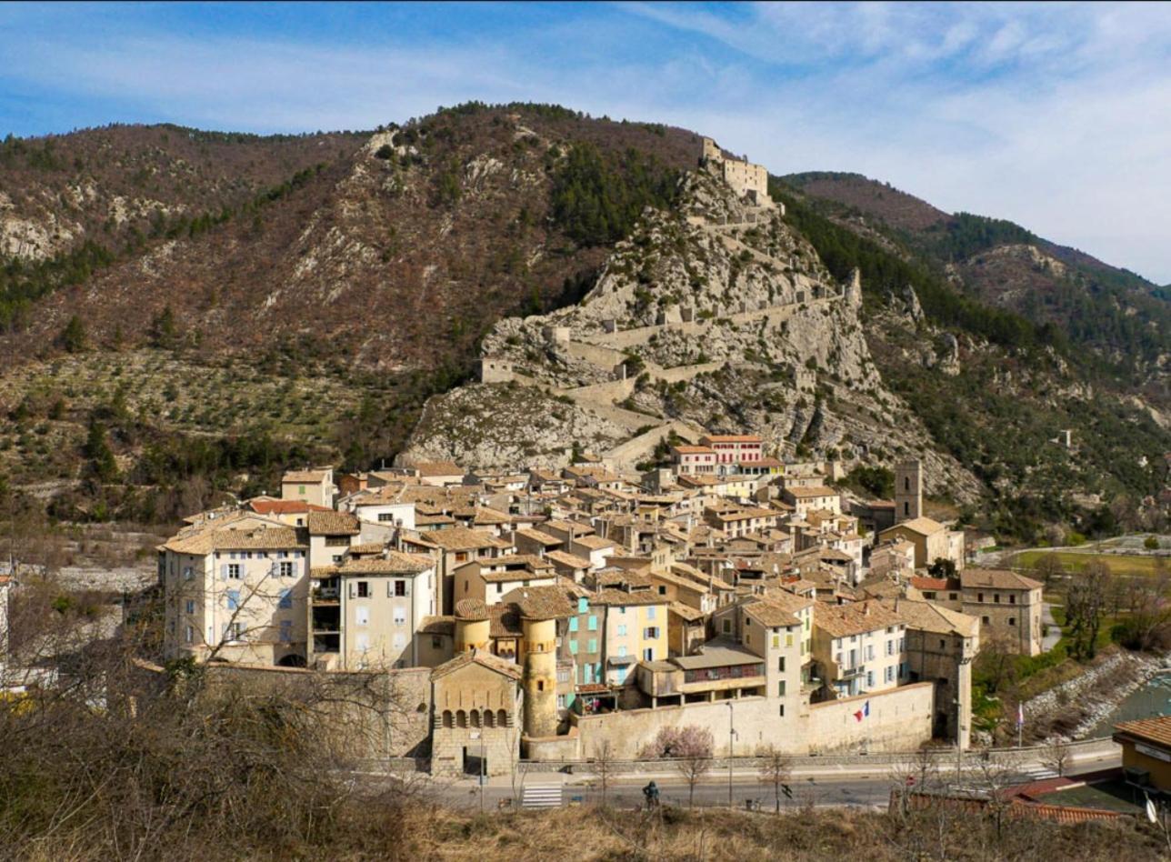 Homestay Aux Gorges De Daluis